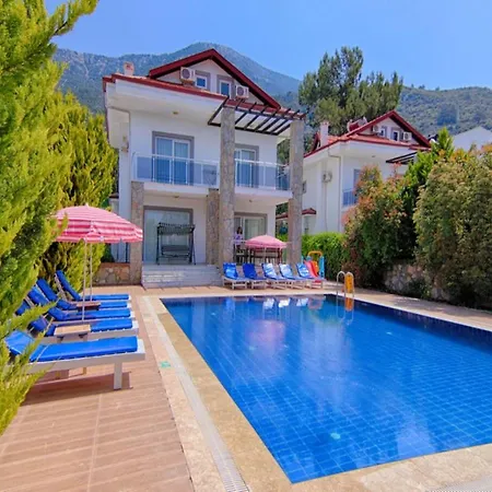 Βίλα Villa Simsek Φετιγιέ